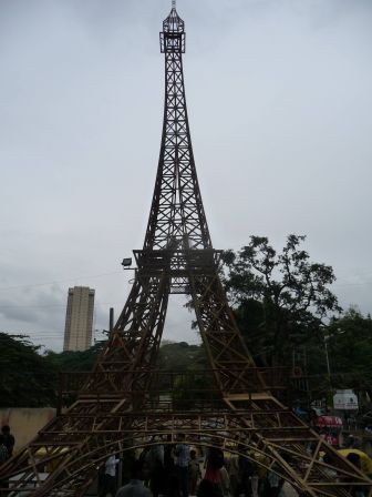 Garuda Eiffel Tower